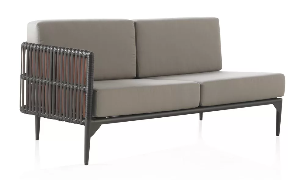Canapé aluminium et fibre synthétique et coussins lin
